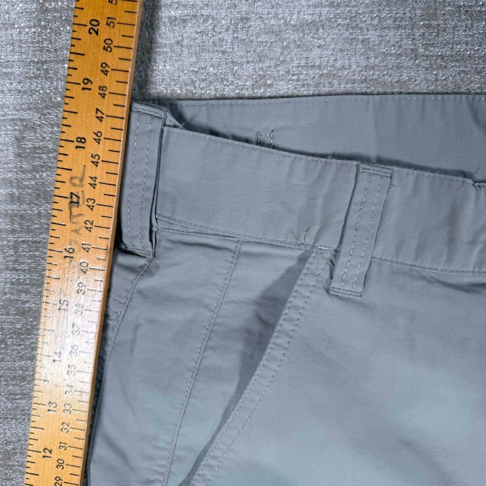 Huk Shorts Mens XXL 38/8 Gray Performance Fishing Flat Front Cargo H2000001 - Picture 7 of 8